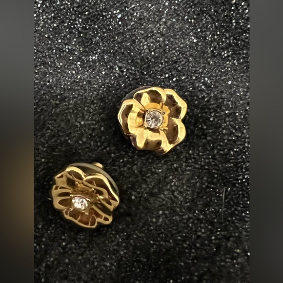 Kate Spade goldtone hibiscus earrings